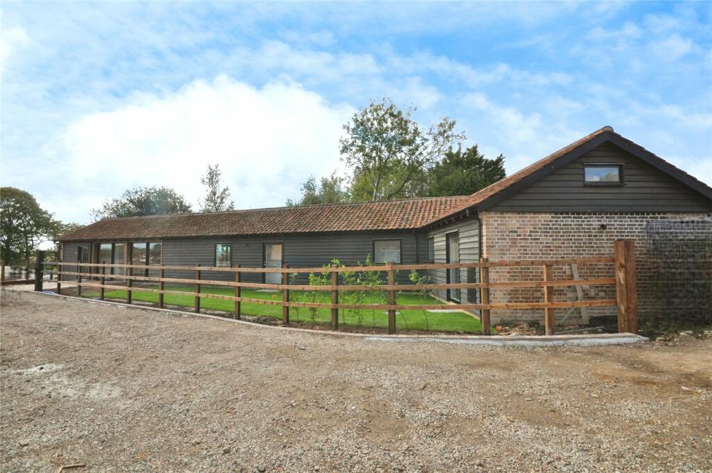 Additional property image - Wakerings Farm, Leighs Road, Little Waltham, Chelmsford, Essex, CM3