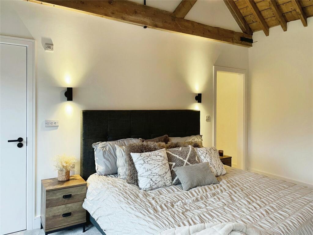 Additional property image - Wakerings Farm, Leighs Road, Little Waltham, Chelmsford, Essex, CM3