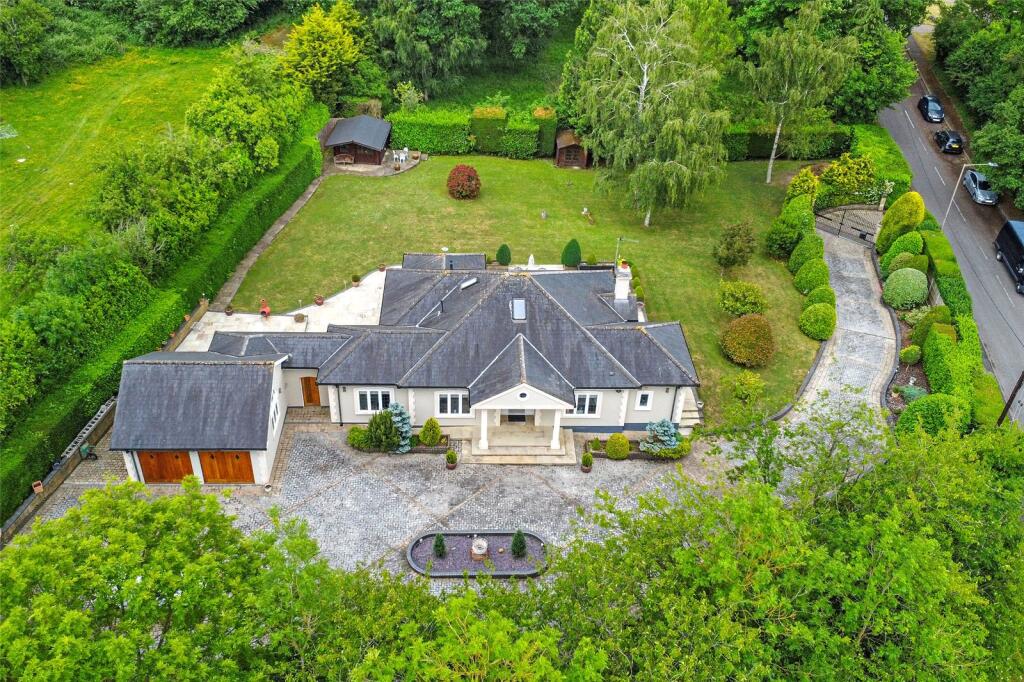 Main image of property: Lower Road, Mountnessing, Brentwood, Essex, CM15