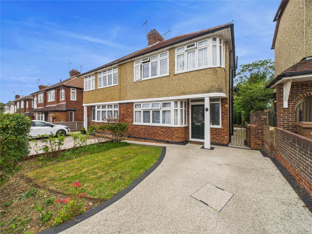 Main image of property: Longfield Road, Great Baddow, Chelmsford, Essex, CM2