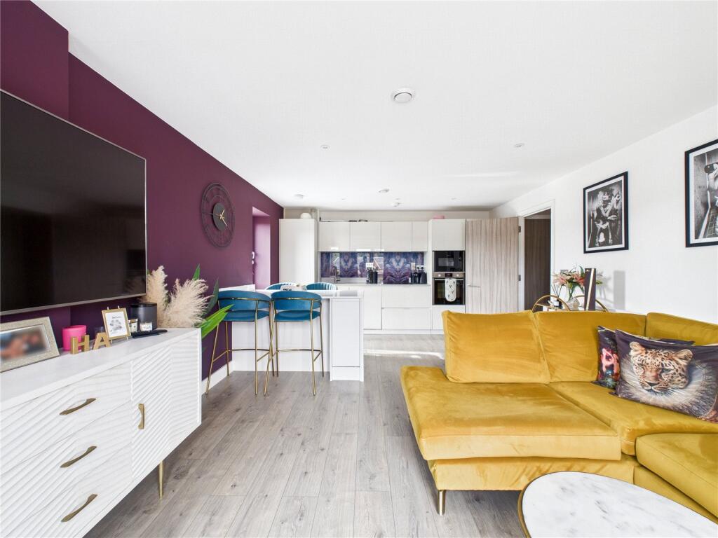 Main image of property: St. James Road, Brentwood, Essex, CM14
