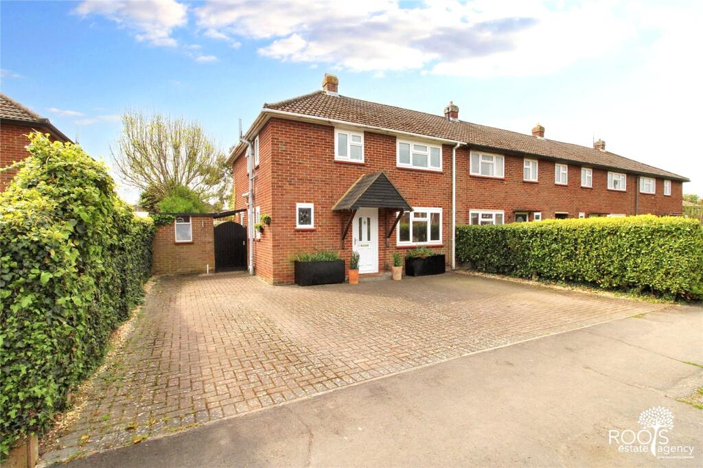 Main image of property: Hartmead Road, Thatcham, Berkshire, RG19