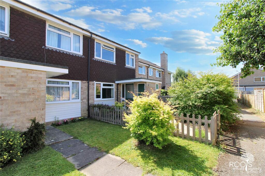 Main image of property: Villiers Walk, Wash Common, RG14