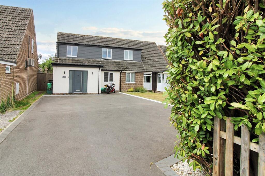 Main image of property: Browning Close, Thatcham, West Berkshire, RG18