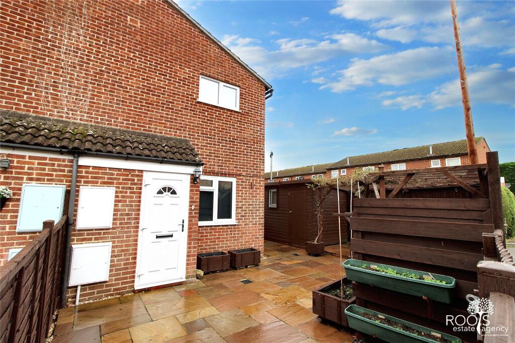 Main image of property: Walton Way, Newbury, Berkshire, RG14