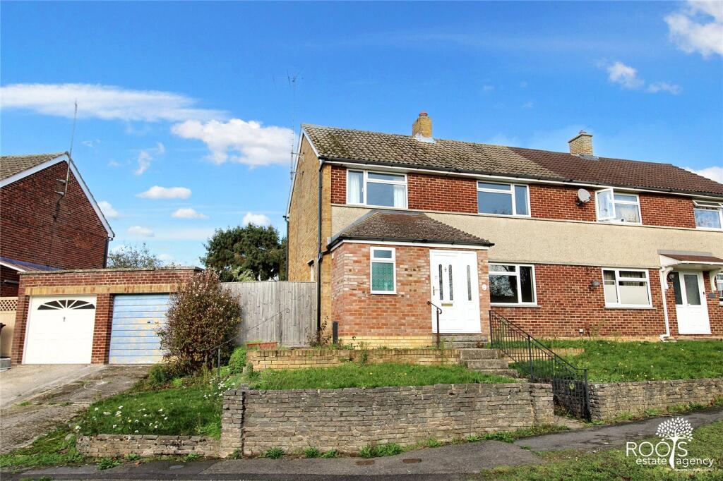 Main image of property: Hedgeway, Newbury, Berkshire, RG14