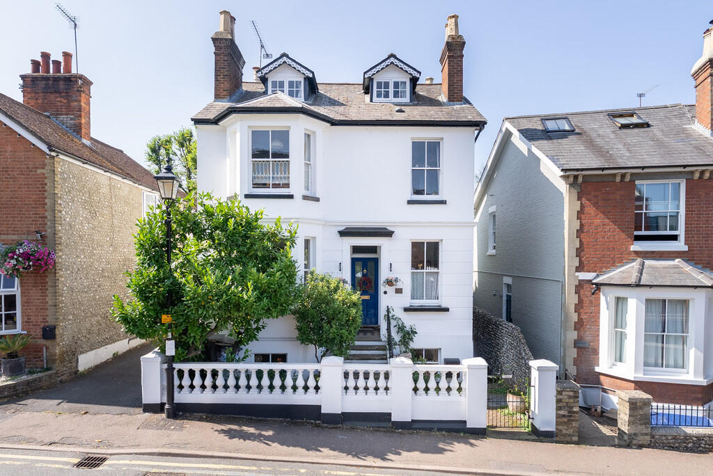 Main image of property: Dorking town centre 