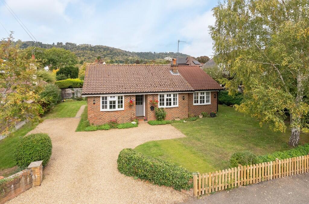 Main image of property: Links View Avenue, Brockham