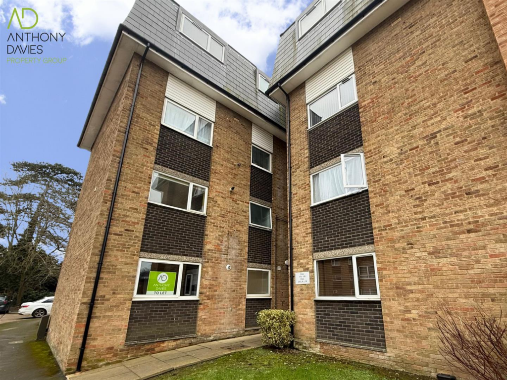 Main image of property: Lampits, Hoddesdon