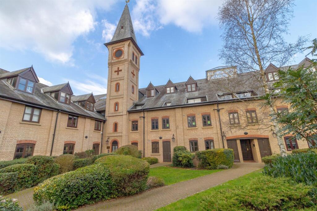 Main image of property: Rivermeads, Stanstead Abbotts