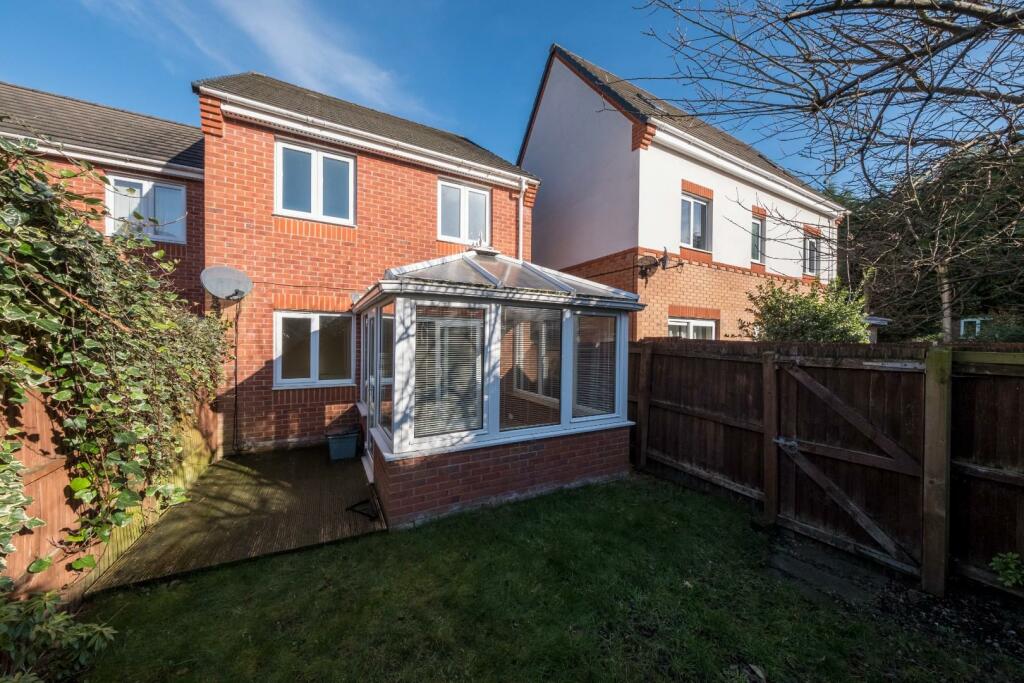 3 bedroom semidetached house for sale in Lower Robin Hood Lane, Helsby, WA6