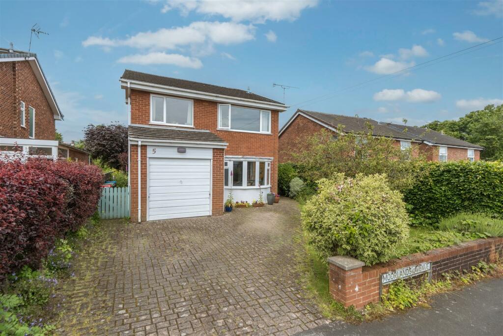 4 bedroom detached house for sale in Moorlands Avenue, Cuddington ...