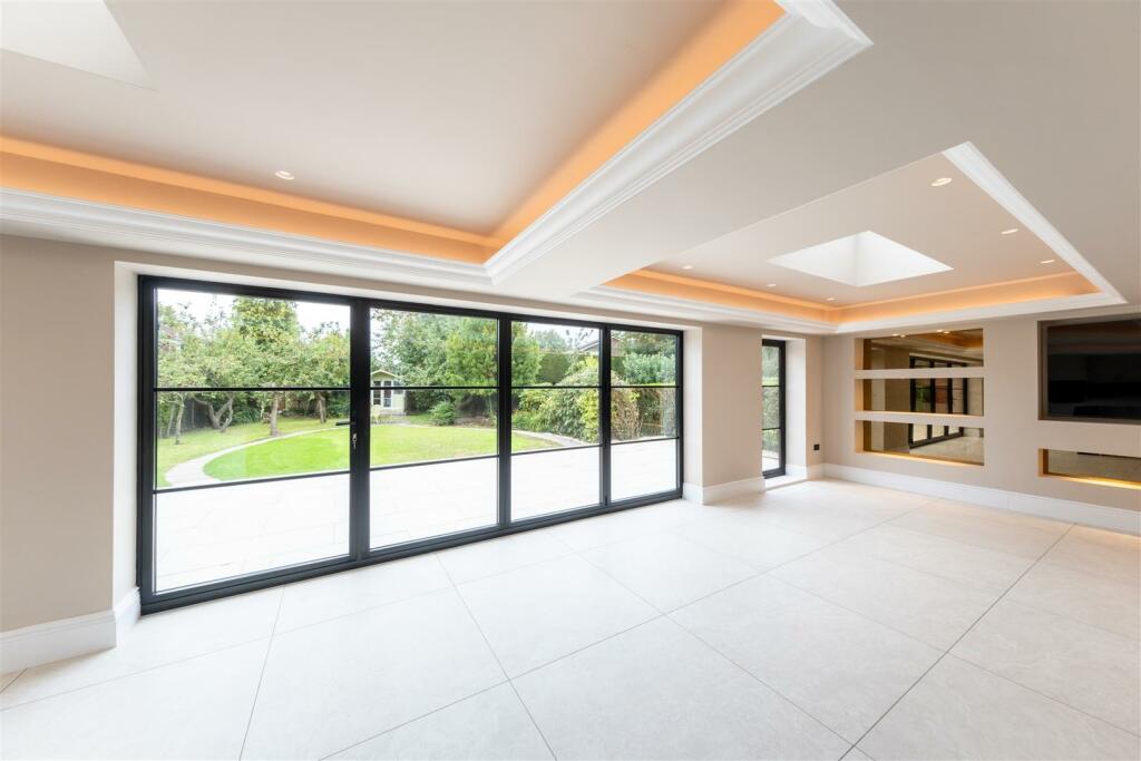 Additional property image - Belle Vue Lane, Guilden Sutton