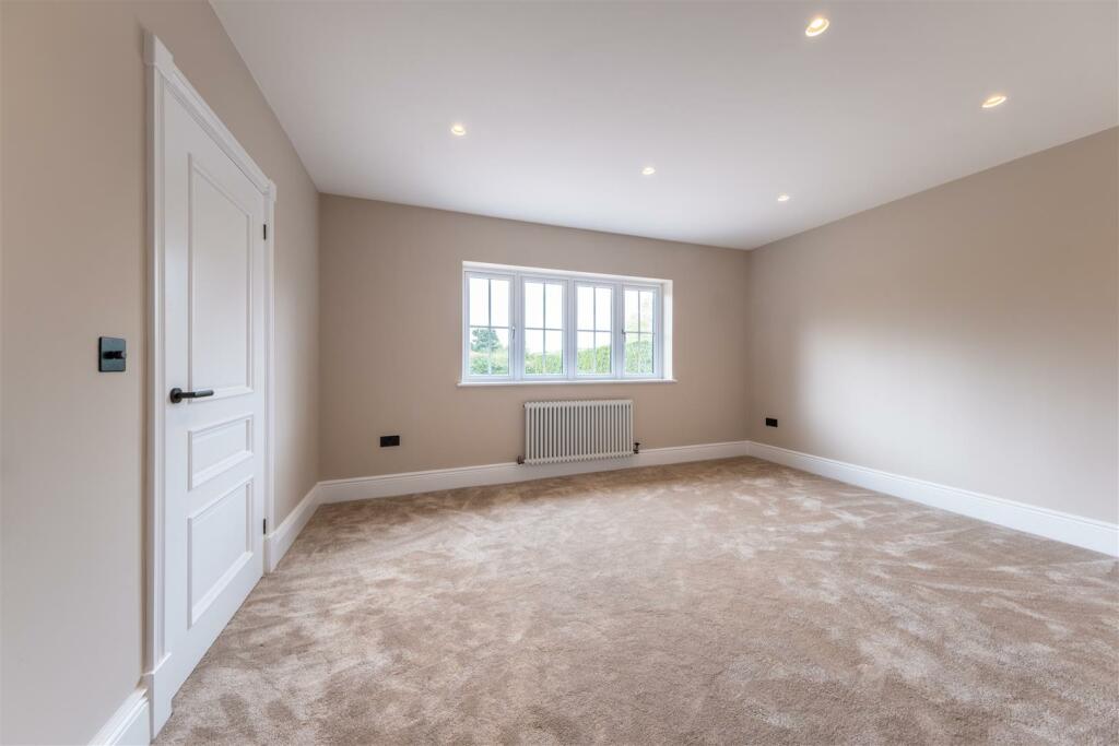 Additional property image - Belle Vue Lane, Guilden Sutton