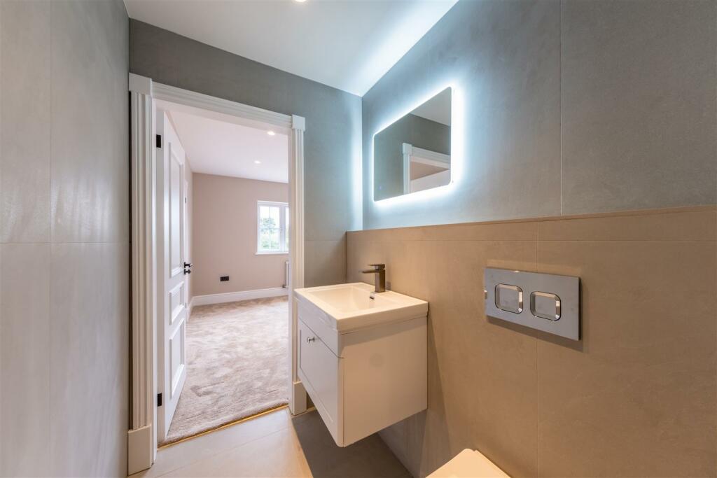 Additional property image - Belle Vue Lane, Guilden Sutton