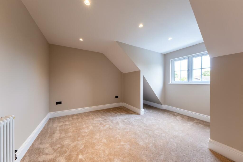 Additional property image - Belle Vue Lane, Guilden Sutton