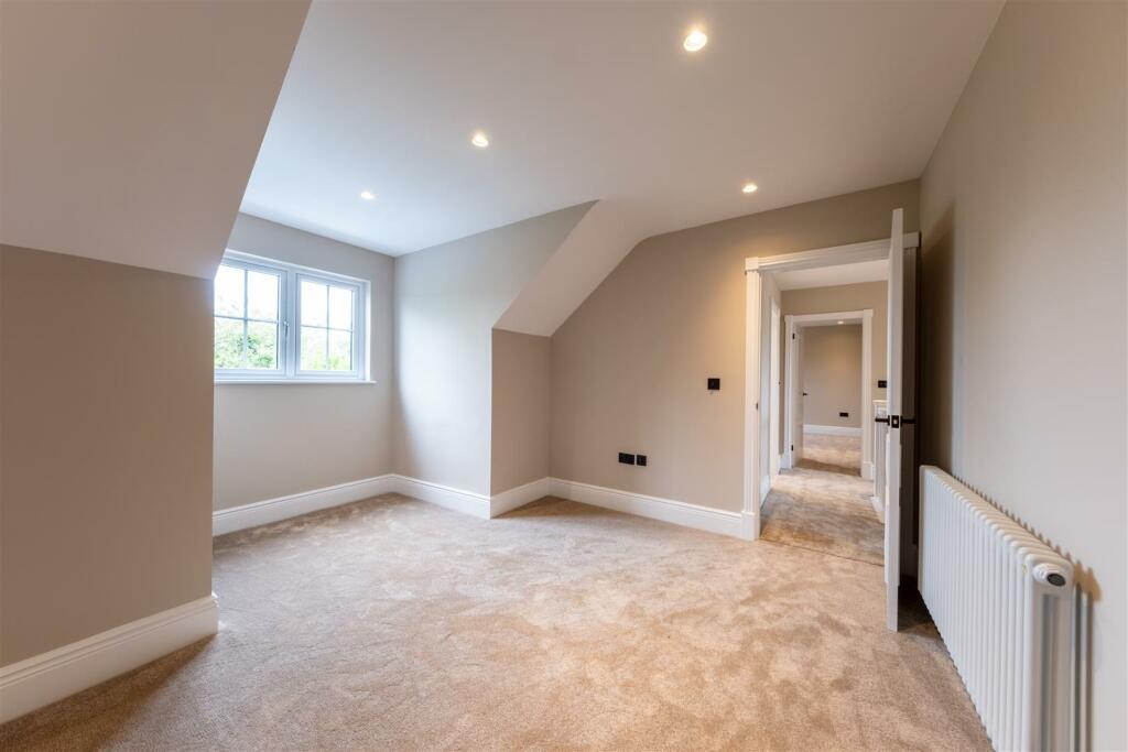 Additional property image - Belle Vue Lane, Guilden Sutton