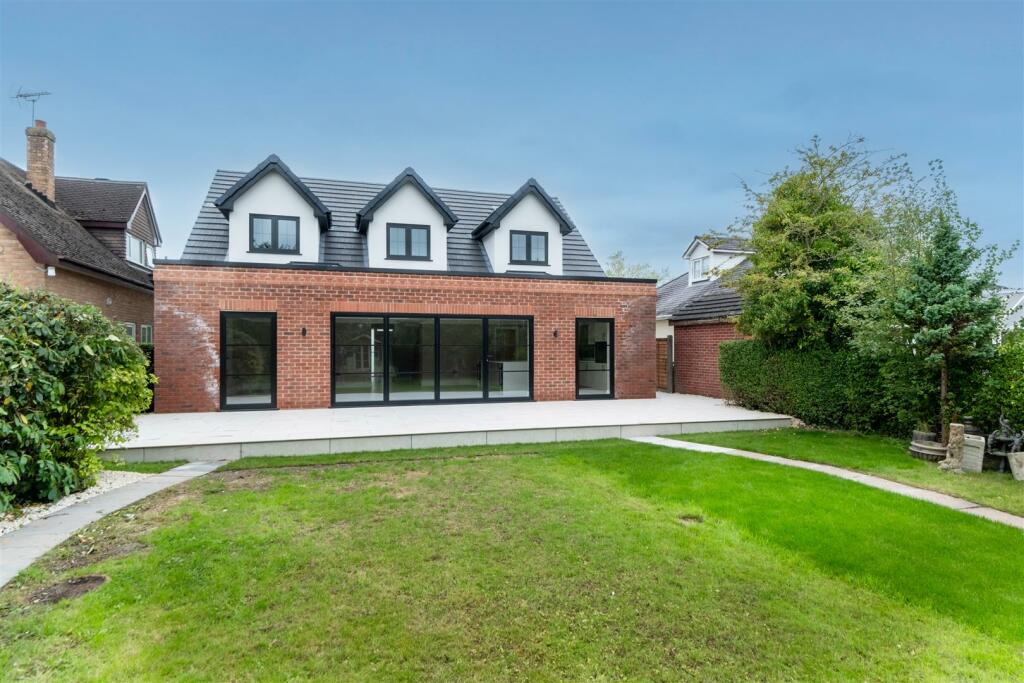 Additional property image - Belle Vue Lane, Guilden Sutton