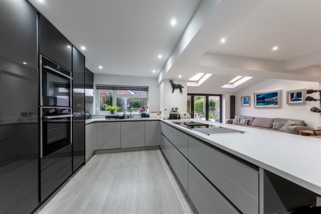 Additional property image - Kingfisher Grove, Wincham, Cheshire