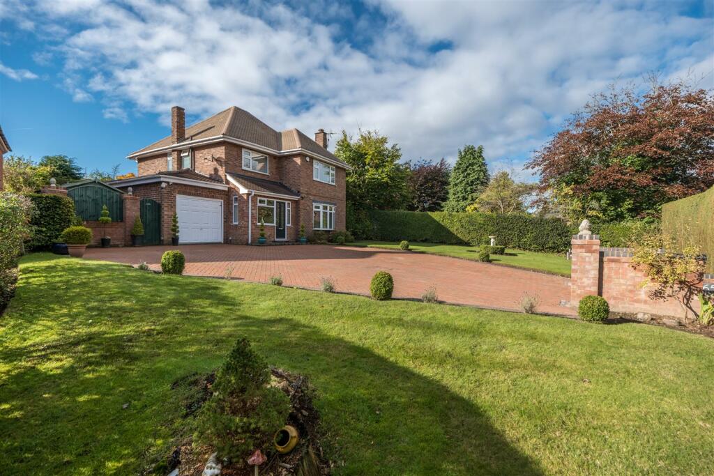 Additional property image - Moss Lane, Cuddington, Cheshire