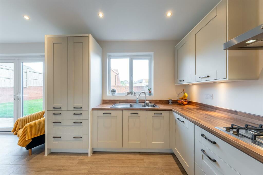 Additional property image - Woods Road, Hartford, Cheshire