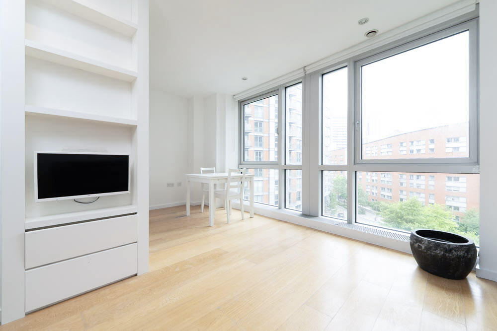 Main image of property: Fairmont Avenue, London, E14