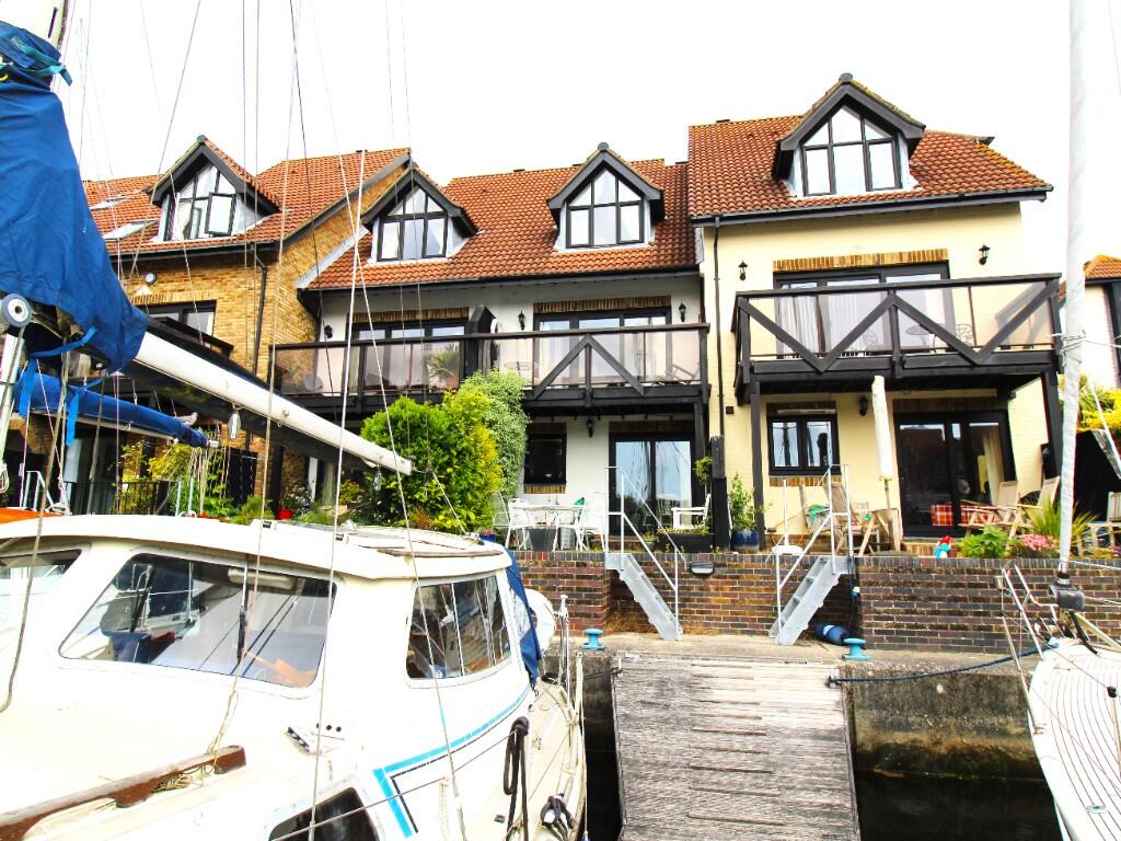 Main image of property: Endeavour Way, SO45