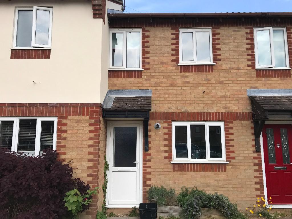 Main image of property: Tides Way, SO40