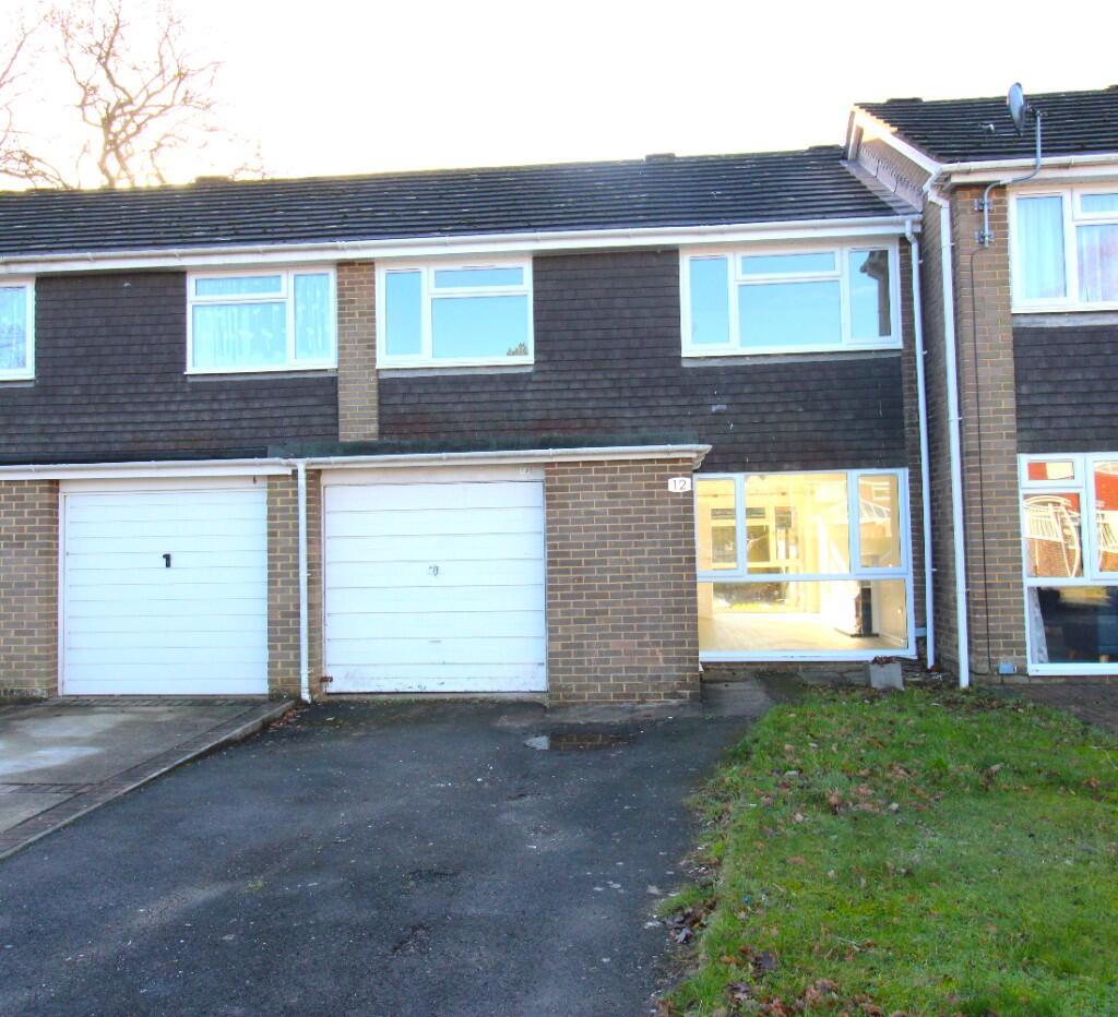 Main image of property: Lambourne Close, SO45