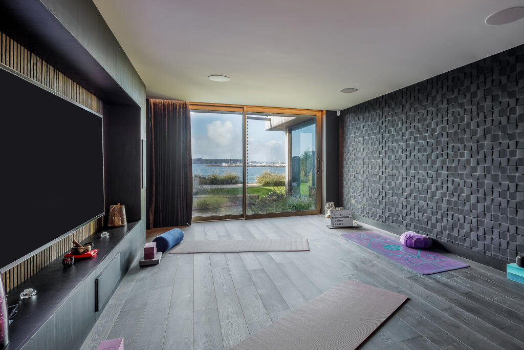 Additional image 9 of Home Waters, Firs Lane, Lilliput, Poole, Dorset, BH14, United Kingdom