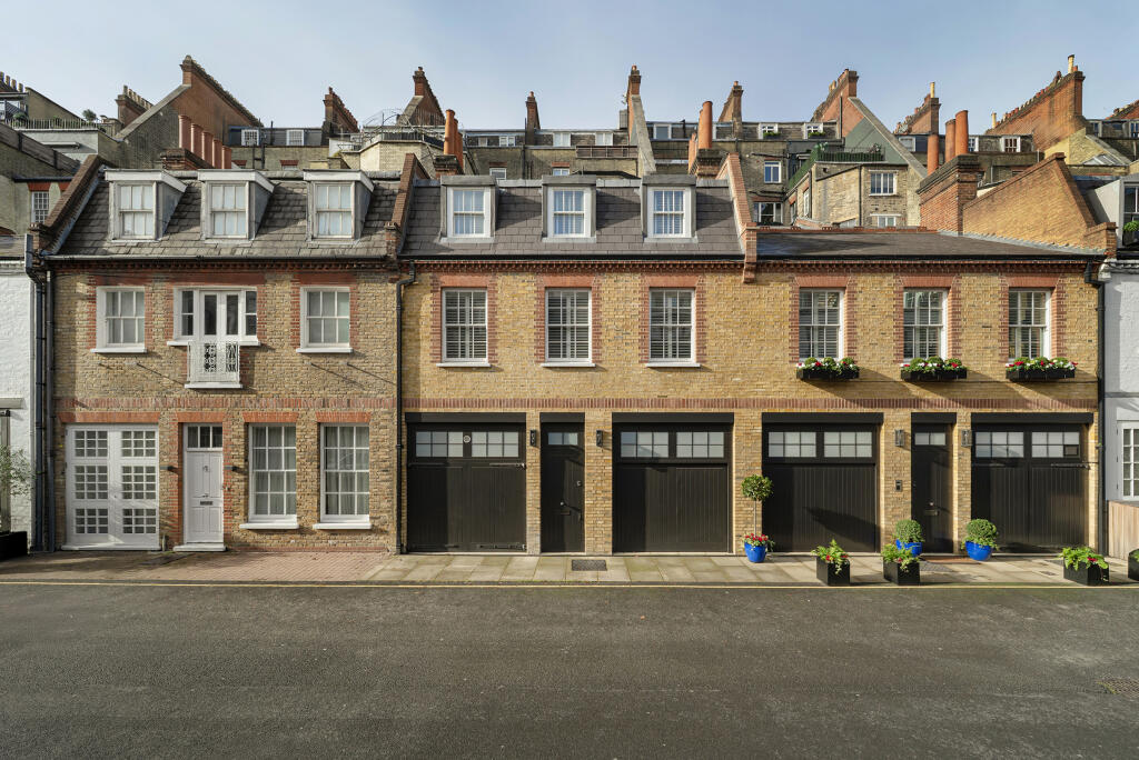 Main image of property: Pavilion Road, Chelsea, London