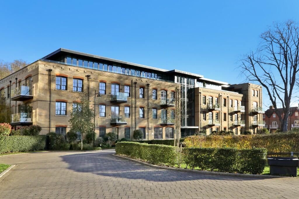 Main image of property: Glen Island, Taplow, SL6
