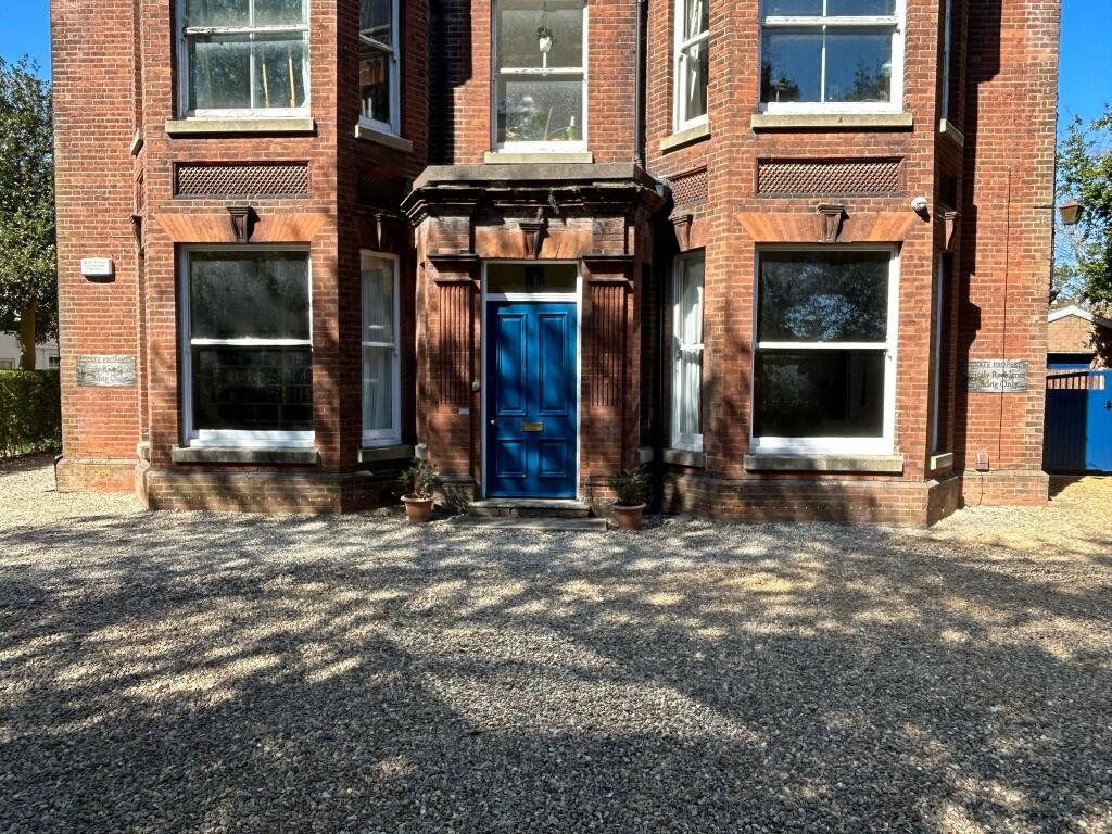 Main image of property: Newmarket Road, Norwich, Norfolk, NR4