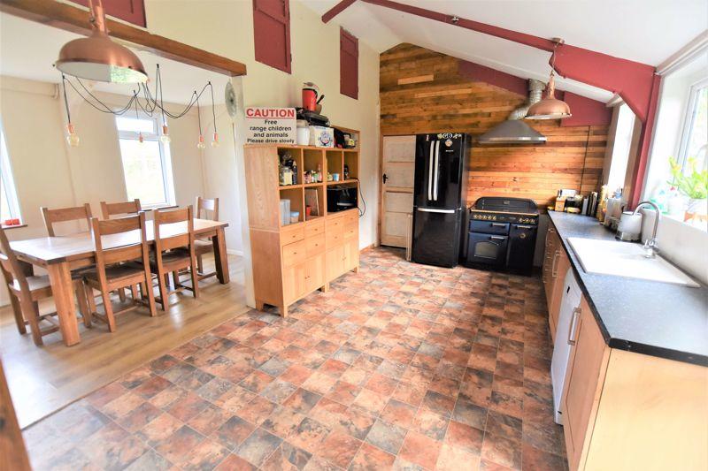 Additional property image - KNITSON - QUIET RURAL LOCATION WITH PADDOCK & AMAZING VIEWS