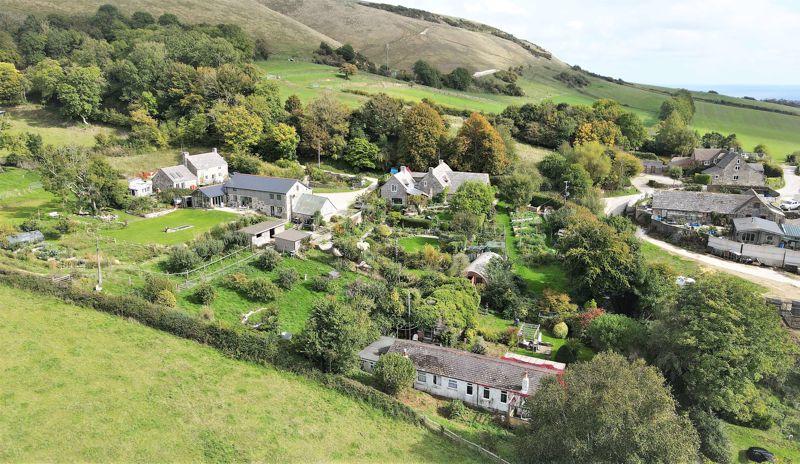 Additional property image - KNITSON - QUIET RURAL LOCATION WITH PADDOCK & AMAZING VIEWS