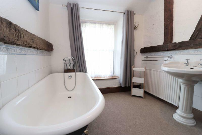 4 bedroom detached house for sale in High Street, Langton Matravers, BH19