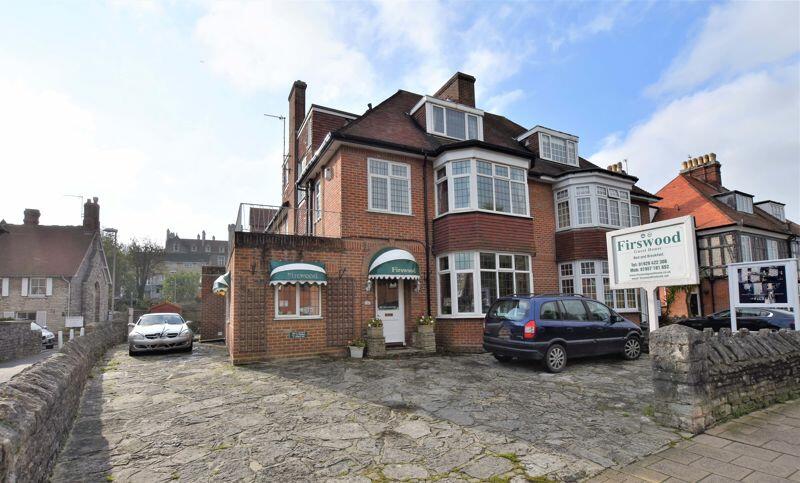Additional property image - KINGS ROAD WEST - TWO DOUBLE BEDROOM OWNERS QUARTERS - ATTACHED TO 9 BEDROOM GUEST HOUSE