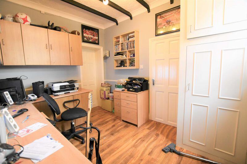 Additional property image - KINGS ROAD WEST - TWO DOUBLE BEDROOM OWNERS QUARTERS - ATTACHED TO 9 BEDROOM GUEST HOUSE