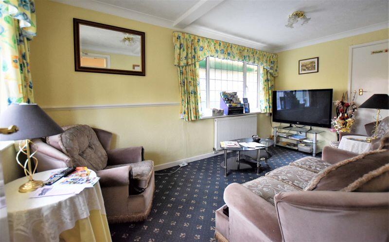 Additional property image - KINGS ROAD WEST - TWO DOUBLE BEDROOM OWNERS QUARTERS - ATTACHED TO 9 BEDROOM GUEST HOUSE