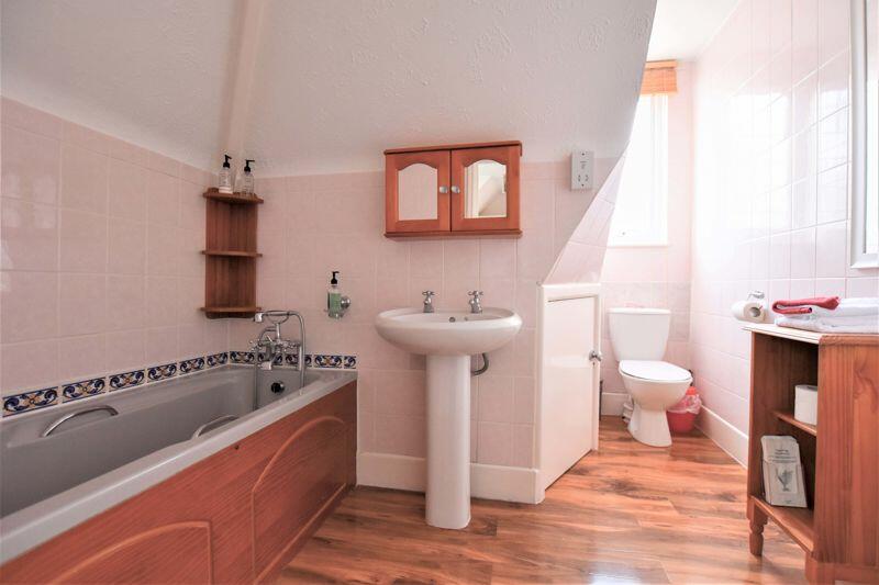 Additional property image - KINGS ROAD WEST - TWO DOUBLE BEDROOM OWNERS QUARTERS - ATTACHED TO 9 BEDROOM GUEST HOUSE