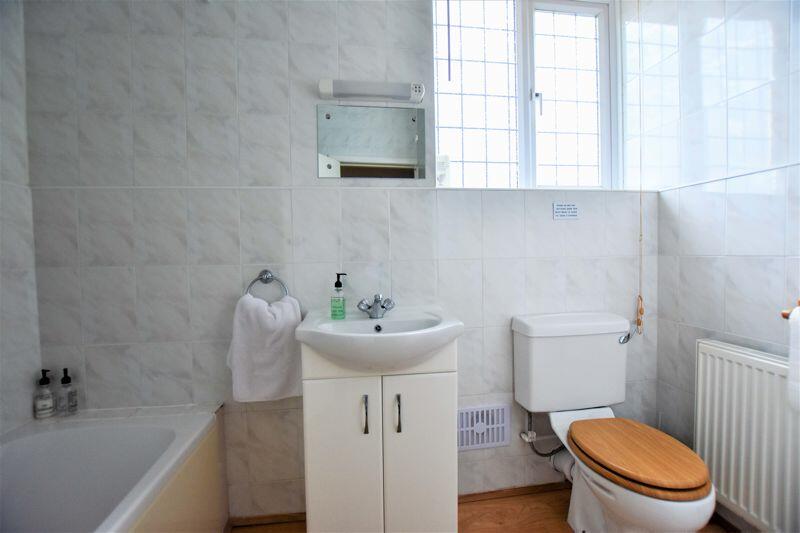 Additional property image - KINGS ROAD WEST - TWO DOUBLE BEDROOM OWNERS QUARTERS - ATTACHED TO 9 BEDROOM GUEST HOUSE