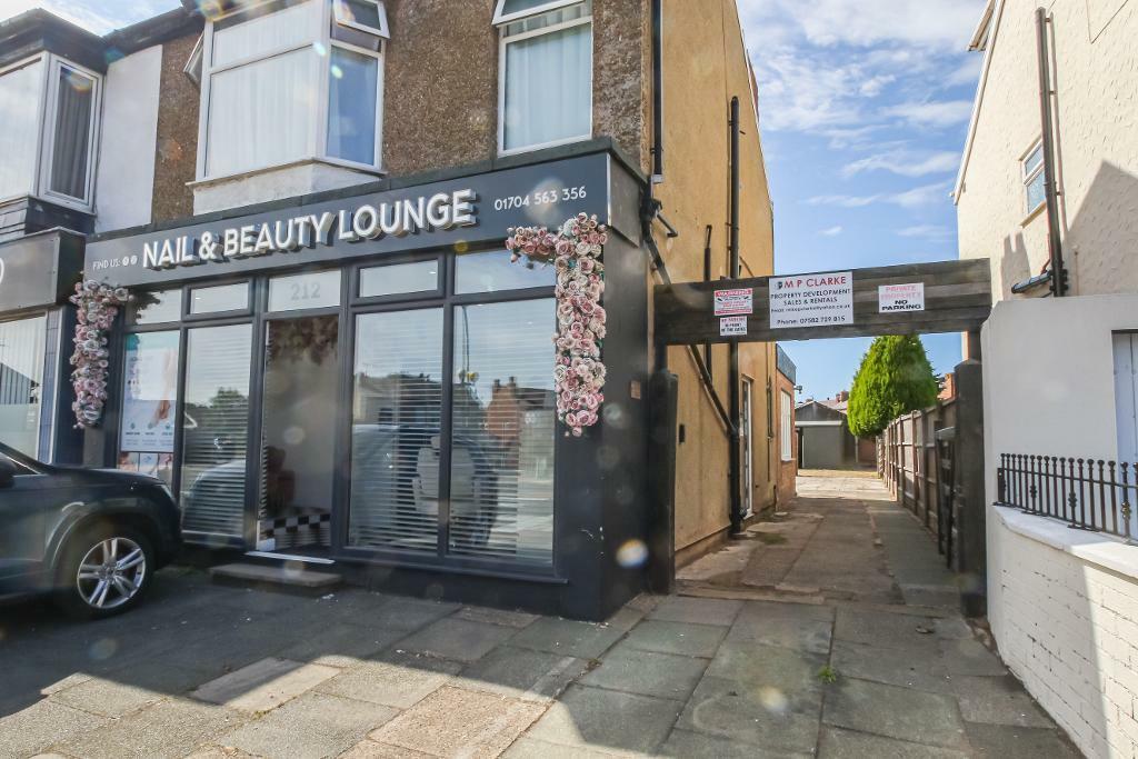 3 bedroom semidetached house for sale in Liverpool Road, Birkdale