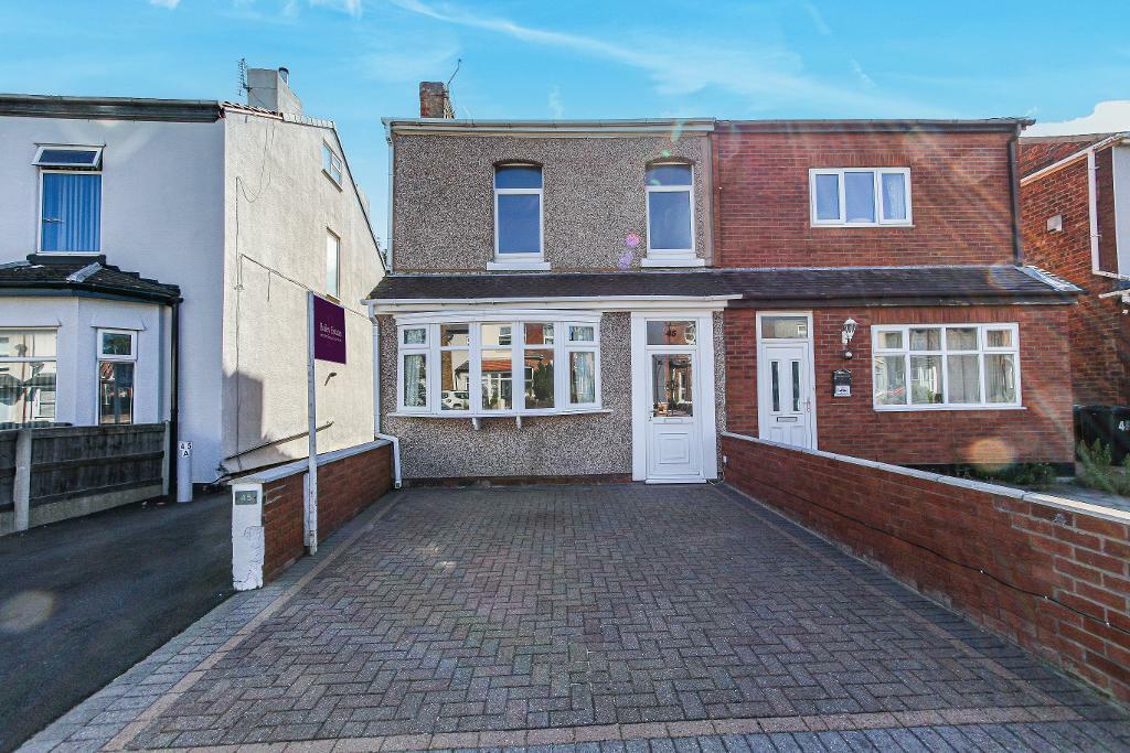2 bedroom semidetached house for sale in Everton Road, Birkdale