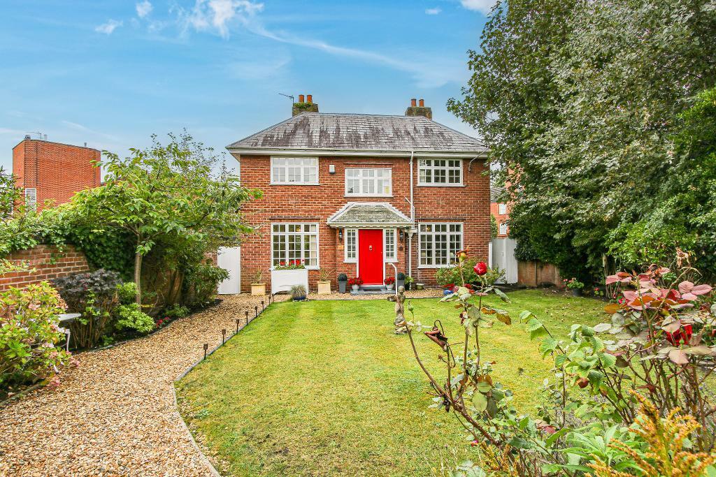 3 bedroom detached house for sale in Saxon Road, Birkdale, Southport
