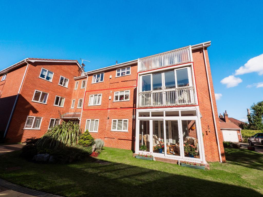 Main image of property: Beechfield Gardens, Birkdale, Southport, Merseyside, PR8 2SW