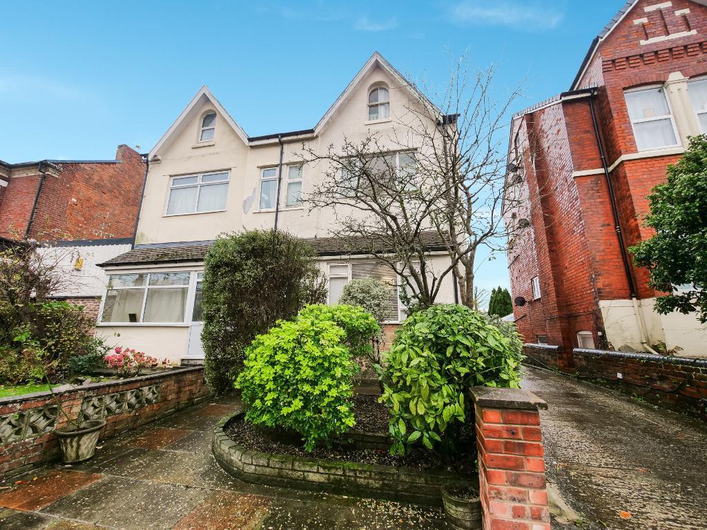 Main image of property: Brighton Road, Birkdale, Southport, Merseyside, PR8 4DD
