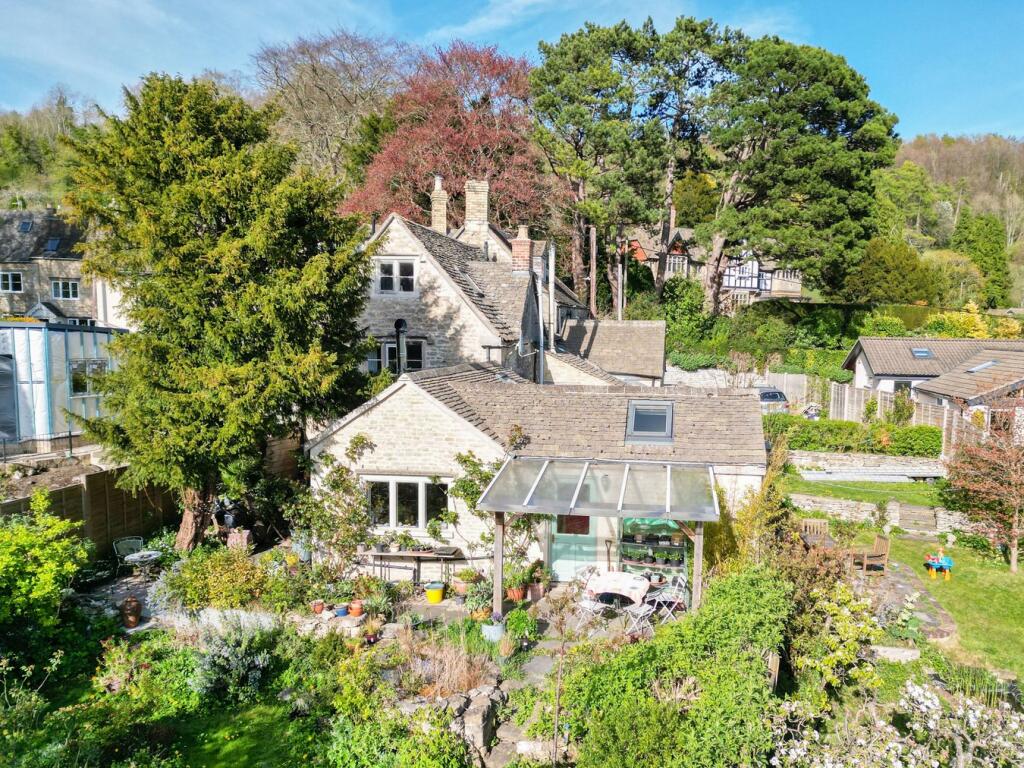 Main image of property: Thrupp Lane, Thrupp, Stroud, GL5