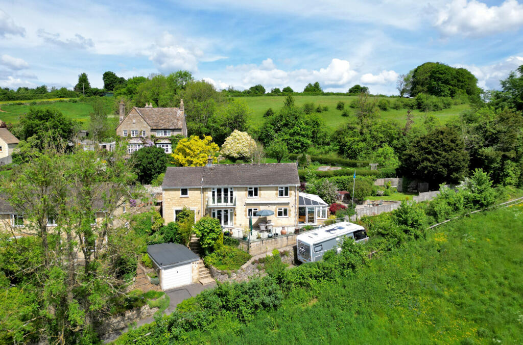 5 bedroom detached house for sale in Powis Lane, Avening, GL8