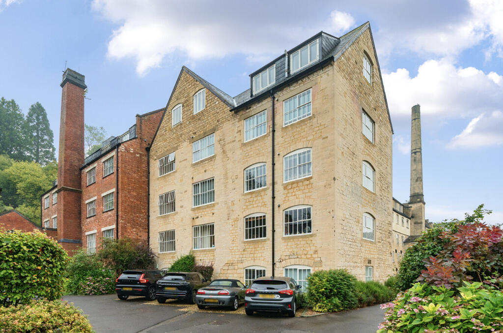 Main image of property: Dunkirk Mills, Inchbrook, Stroud, GL5