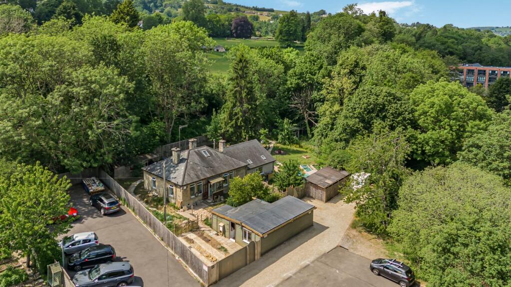 Main image of property: Selsley Road, North Woodchester, GL5